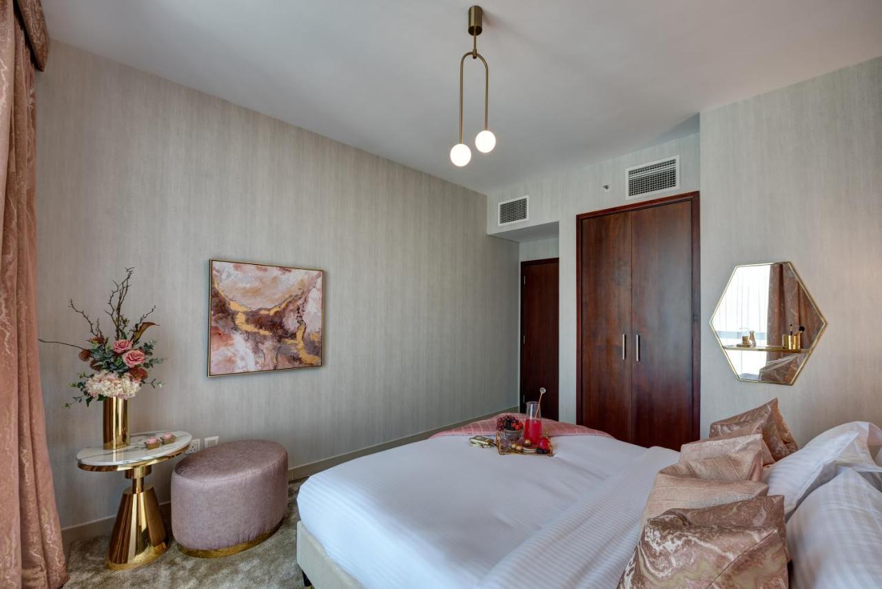 Durrani Homes - Designer 2Br Apt With Stunning Burj Khalifa And Fountain View Dubaj Kültér fotó